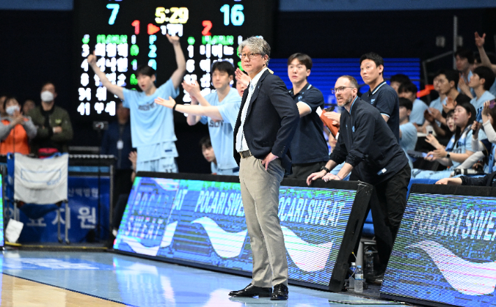 소노 손창환 감독. KBL 제공