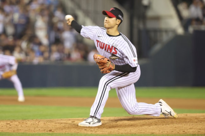 올해 LG의 필승조로 맹활약하는 사이드암 우강훈. LG 트윈스 