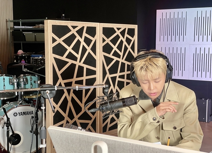 가수 임영웅이 '미스터 비스트' 한국어 더빙에 참여했다. 물고기뮤직 제공