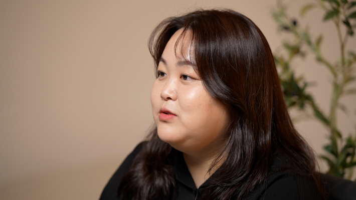 김보림 청소년기후행동(Youth 4 Climate Action) 활동가가 '2026 골드만 환경상(Goldman Environmental Prize)' 수상 계기 CBS유튜브 '씨리얼'과 인터뷰하는 모습. CBS유튜브 채널 씨리얼 영상 캡처