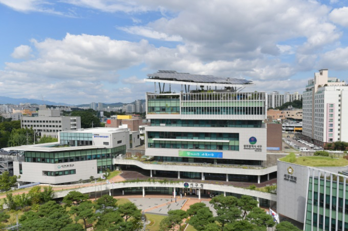 광주 서구청사 전경. 광주 서구 제공