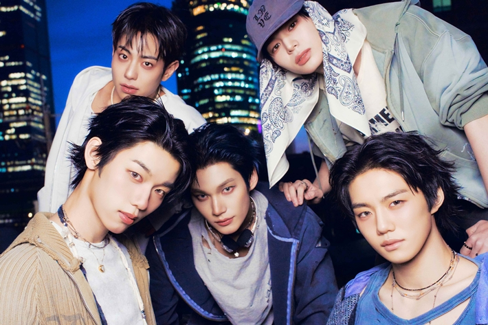 오늘(20일) 신곡 '뱉어'로 컴백하는 그룹 이븐. 젤리피쉬엔터테인먼트 제공