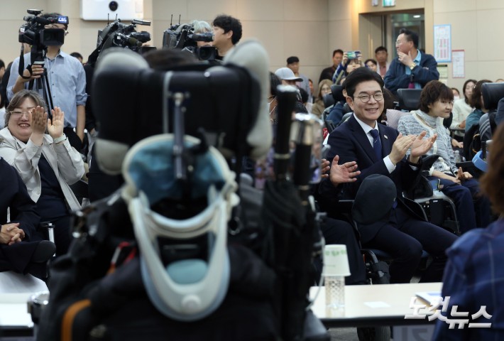 서울시 장애인단체 만난 정원오 후보