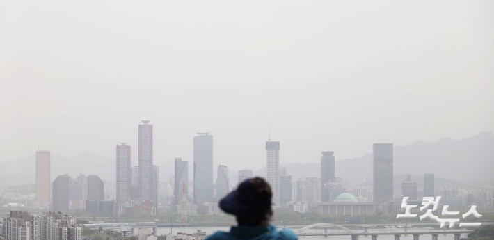 황사로 미세먼지 