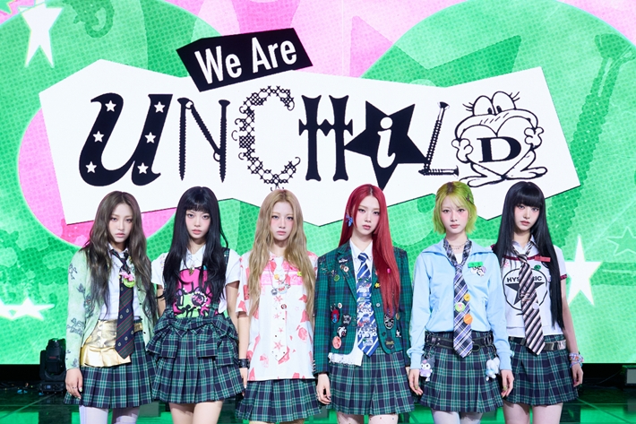 하이업엔터테인먼트의 신인 걸그룹 언차일드가 21일 오후 2시 서울 용산구 블루스퀘어 우리WON뱅킹홀에서 데뷔 쇼케이스를 열었다. 하이업엔터테인먼트 제공