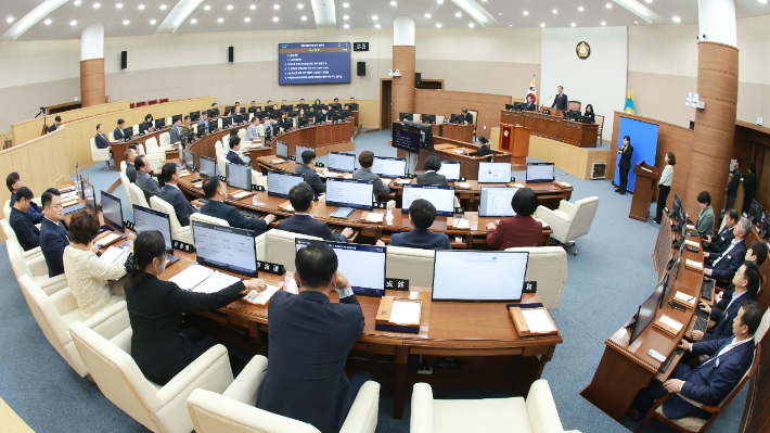 창원시의회 제공