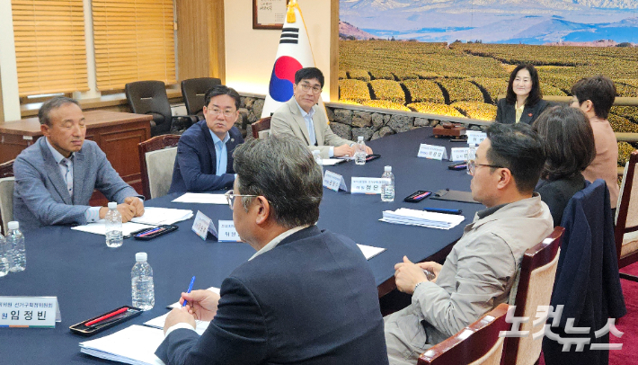 제주도 선거구획정위원회의. 고상현 기자