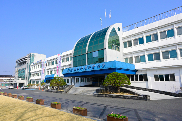 순창군청 전경. 순창군 제공