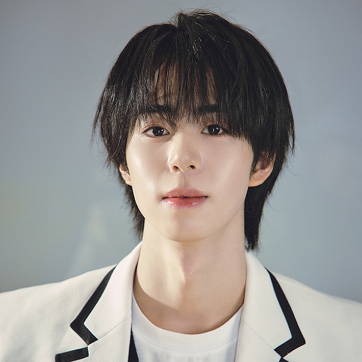 엠비오 테츠. 이엔터테인먼트 제공