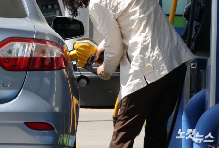 4차 석유 최고가격 또 동결