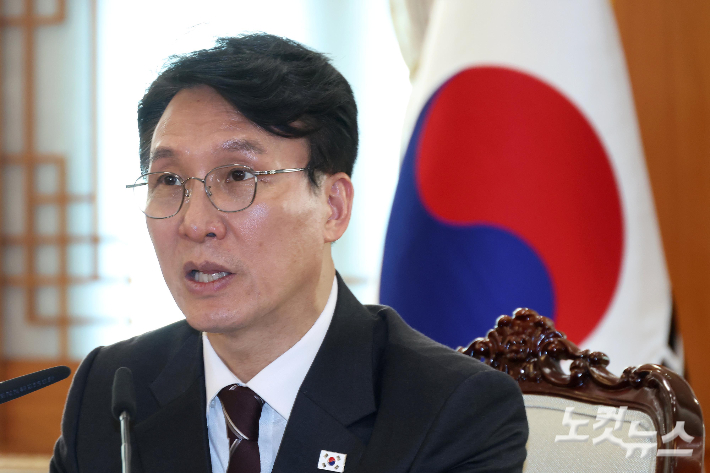 金총리 "AI와 관련된 모든 부처, 이슈 총 망라해 점검해야"