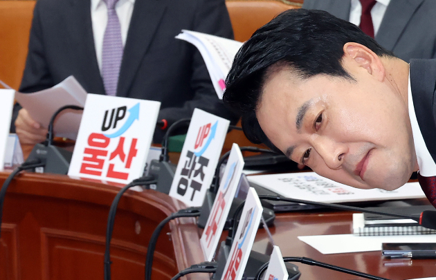 [칼럼]왕따 장동혁과 원죄