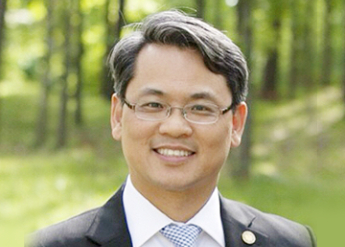 포도원교회 김문훈 목사 후임으로 추천된 전남수 목사. 살림목회연구원 홈페이지 캡처