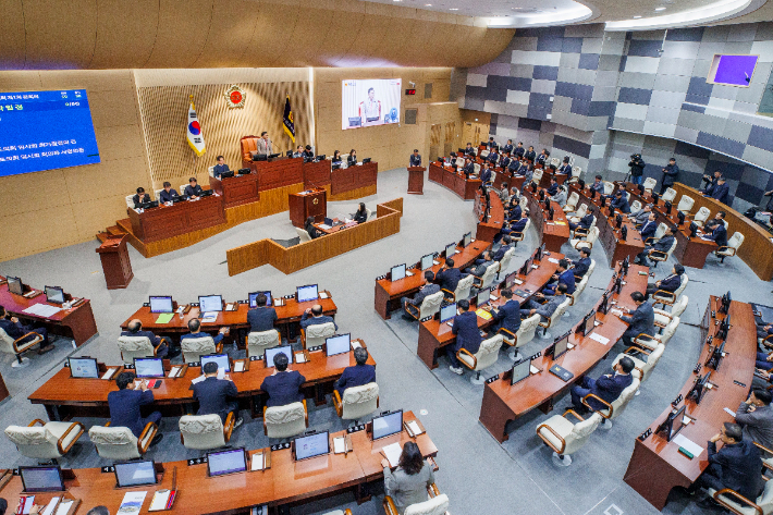 경북도의회가 임시회를 열고 있다. 경북도의회 제공