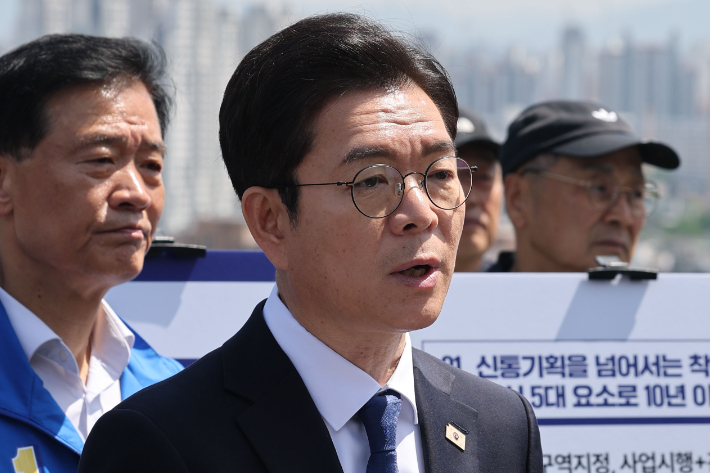 공약 발표하는 더불어민주당 정원오 서울시장 후보. 연합뉴스