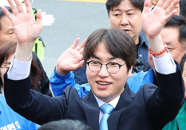 부산 북갑 보궐선거 더불어민주당 후보로 출마하는 하정우 전 청와대 AI 수석. 연합뉴스