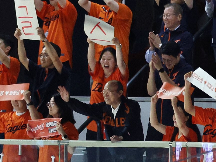 대전 한화생명 볼파크를 찾은 김승연 회장. 연합뉴스