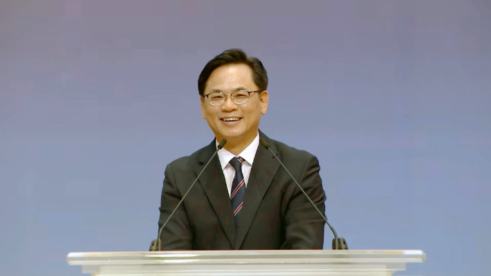 포도원교회 제4대 담임목사로 청빙이 확정된 전남수 목사. 포도원교회 유튜브 캡처