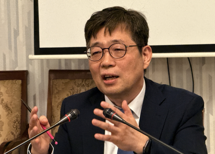 유상대 한국은행 부총재. 한국은행 제공