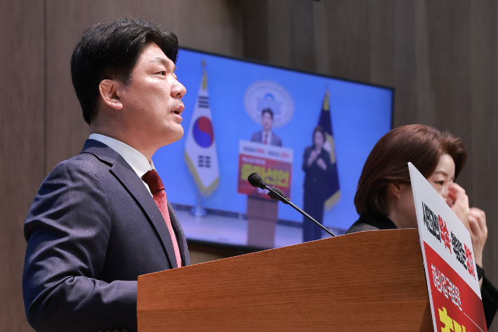 하남갑 국회의원 보궐선거 출마 선언하는 국민의힘 이용 전 의원. 연합뉴스