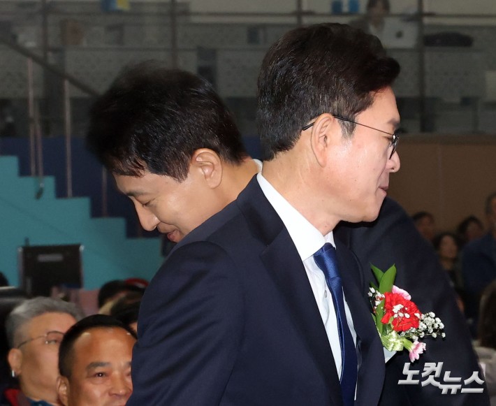지나치는 정원오-오세훈
