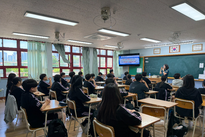 경남경찰청 제공
