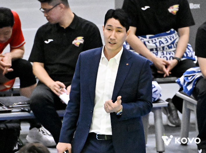 권영민 전 한국전력 감독. 한국배구연맹