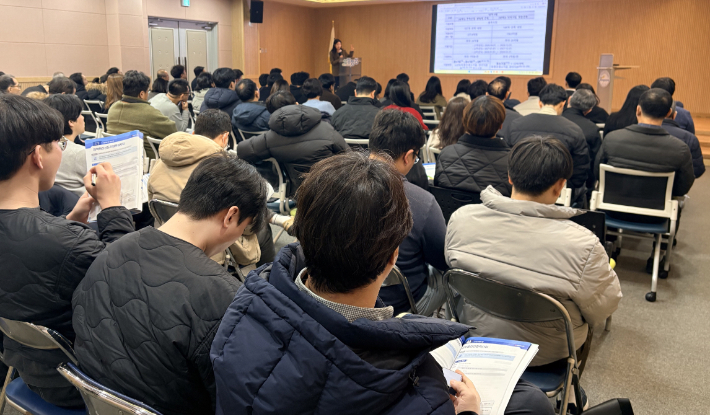 미래 전략산업 분야 기술 혁신 속도-지역혁신선도기업R&D 사업설명회. 전라남도 제공