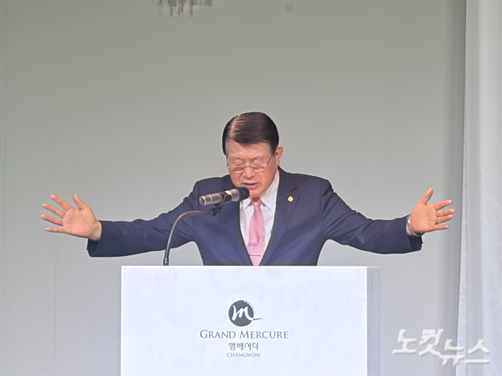 경남성시화운동본부 이사장 이종승 목사(창원임마누엘교회).