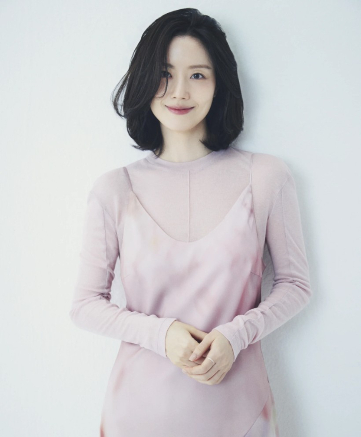 배우 문채원. 블리츠웨이엔터테인먼트 제공