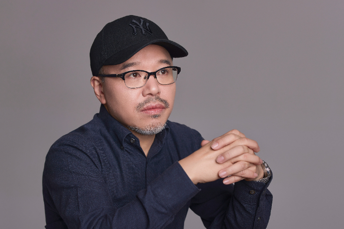 윤태호 작가. 월트디즈니 컴퍼니 코리아 제공