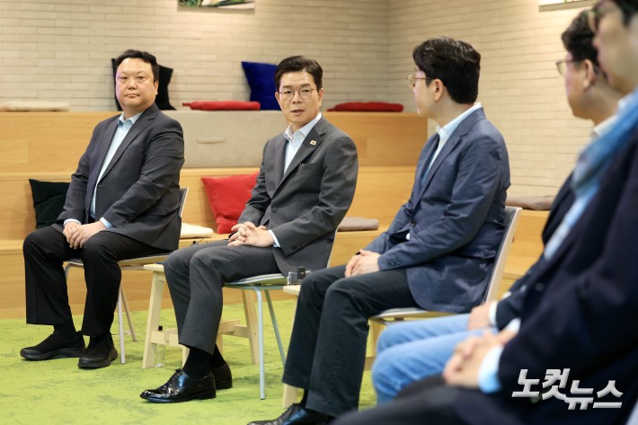 LG관계자들과 간담회 갖는 정원오 서울시장 후보