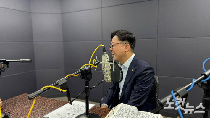 이재은 목사. 최진성 아나운서