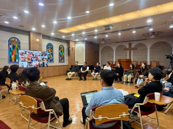기독청년들은 "국제회의를 경험하면서 난민, 이주민, 강제이주, 무국적자 등 아시아와 세계 곳곳의 아픔을 함께 나누며 국경과 언어를 넘어 서로 연결되어 있다는 것을 배울 수 있었다"며 "앞으로도 청년들이 주도하며 서로 배우고 연결되는 청년들의 모임으로 이어가겠다"고 다짐했다. NCCK 제공