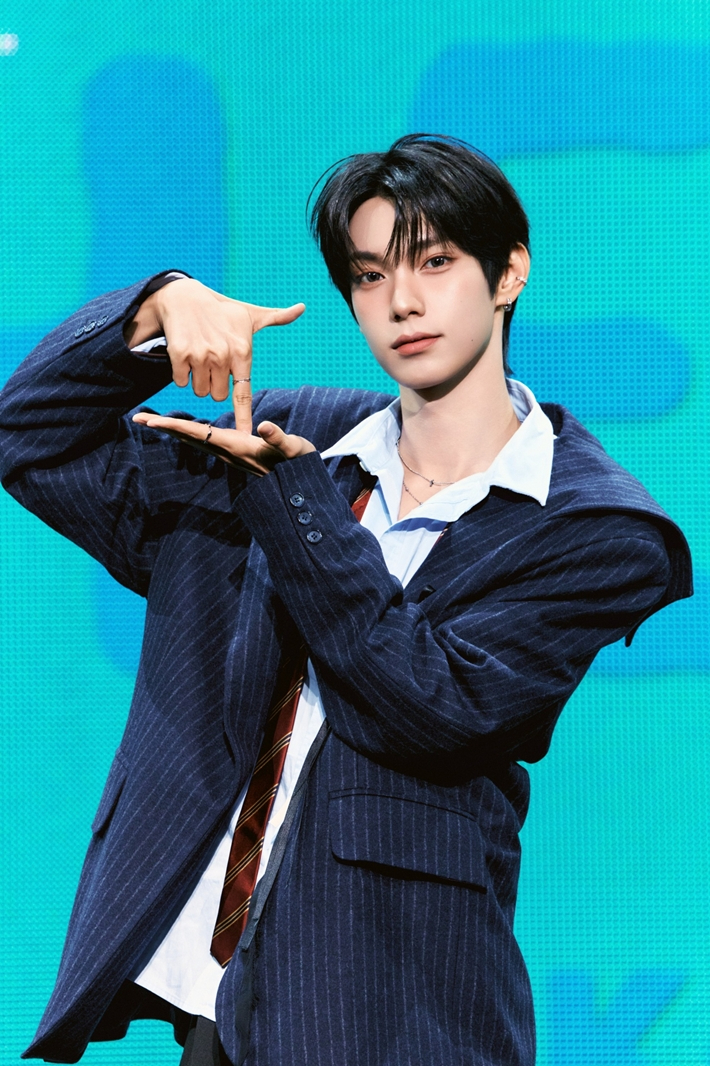 플레어 유 최립우. FNC엔터테인먼트 제공