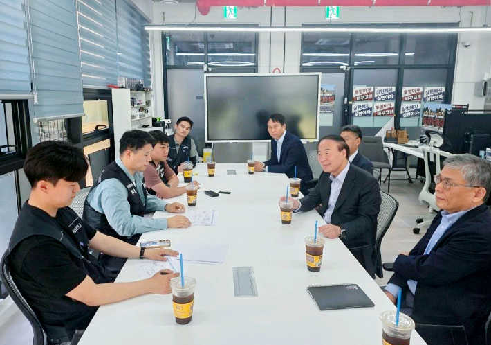 삼성전자 DS 부문 사장단, 15일 평택사업장 찾아 노조 면담. 연합뉴스 