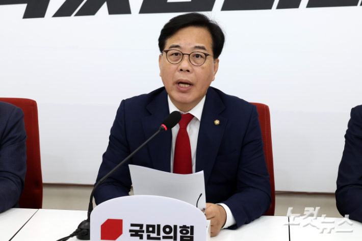 윤창원 기자