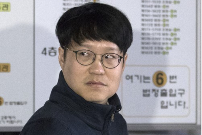 극우성향 만화가 윤서인 씨. 연합뉴스