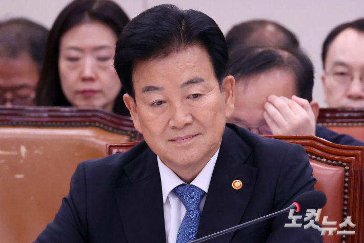 윤창원 기자