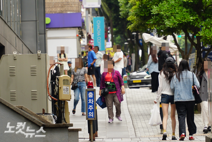 제주 찾은 외국인 관광객들. 고상현 기자