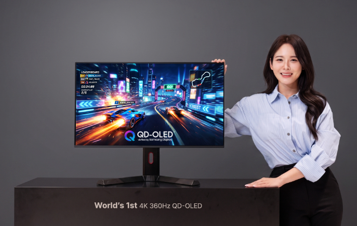 삼성디스플레이가 세계 최초로 개발에 성공한 4K 360Hz 모니터용 QD-OLED. 삼성디스플레이 제공