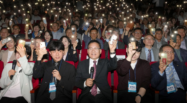 28일 여수엑스포컨벤션센터에서 대한민국 대표 청소년 축제인 '제22회 대한민국청소년박람회가 개막했다. 전라남도 제공