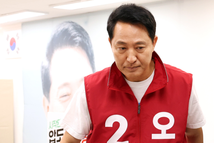 기자회견 마친 오세훈 서울시장 후보. 연합뉴스
