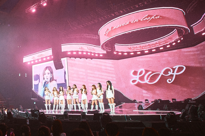 임나영·청하·김세정·정채연·김소혜·유연정·최유정·김도연·전소미 9인이 이번 활동에 참여했다. 콘서트도 9인으로 진행한다. 스윙엔터테인먼트 제공