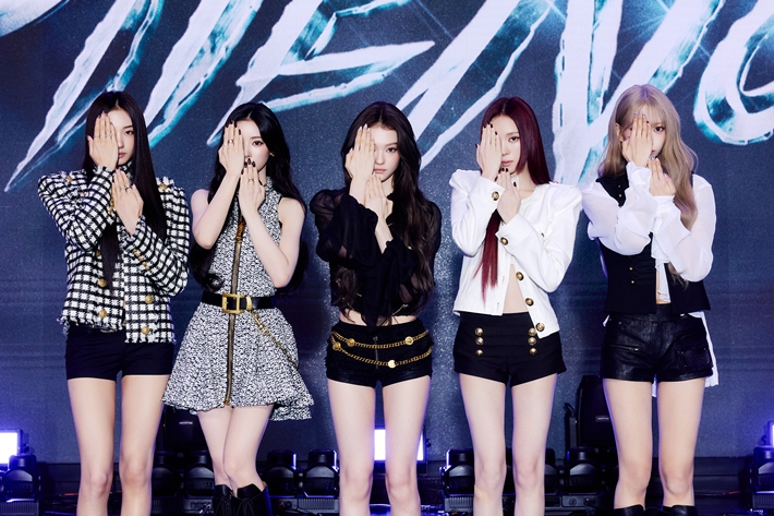 미야오는 타이틀곡 '띠로리'로 활동 예정이다. 더블랙레이블 제공