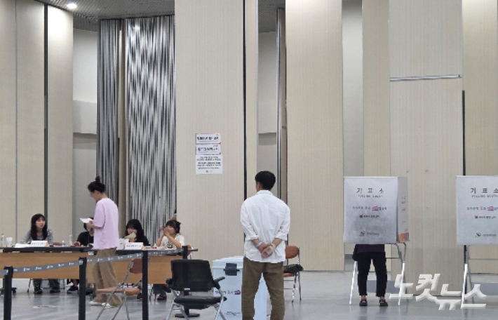 순천시 매곡동 제2투표소 현장. 박사라 기자