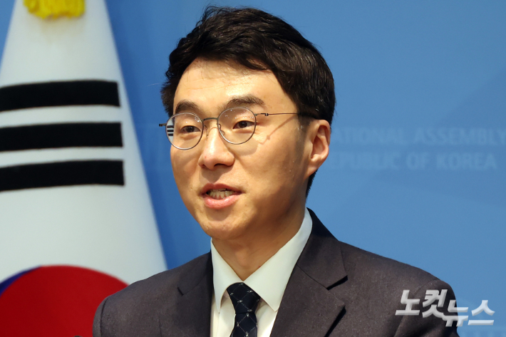 윤창원 기자