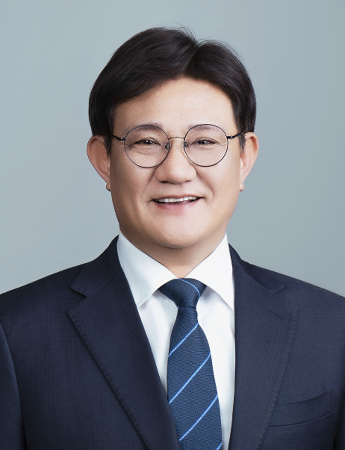 송영기 경남교육감 후보. 중앙선거관리위원회 제공