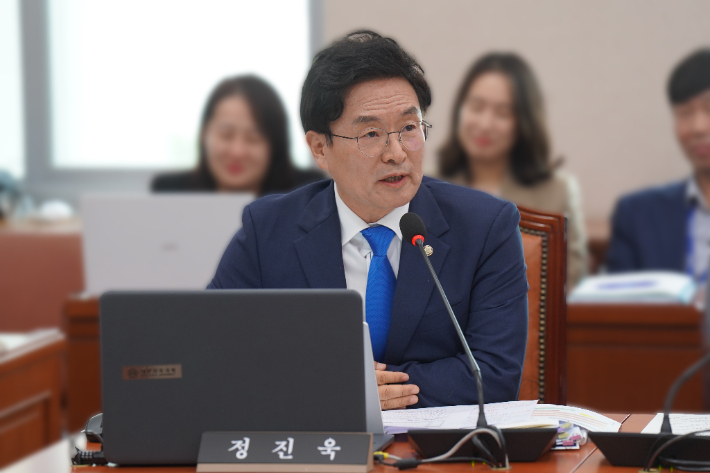 더불어민주당 정진욱 국회의원. 정진욱 의원실 제공