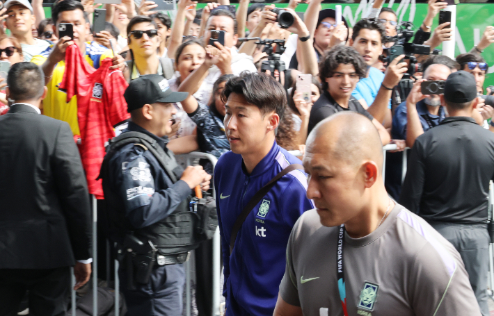 한국 대표팀 손흥민 과달라하라 입성. 연합뉴스